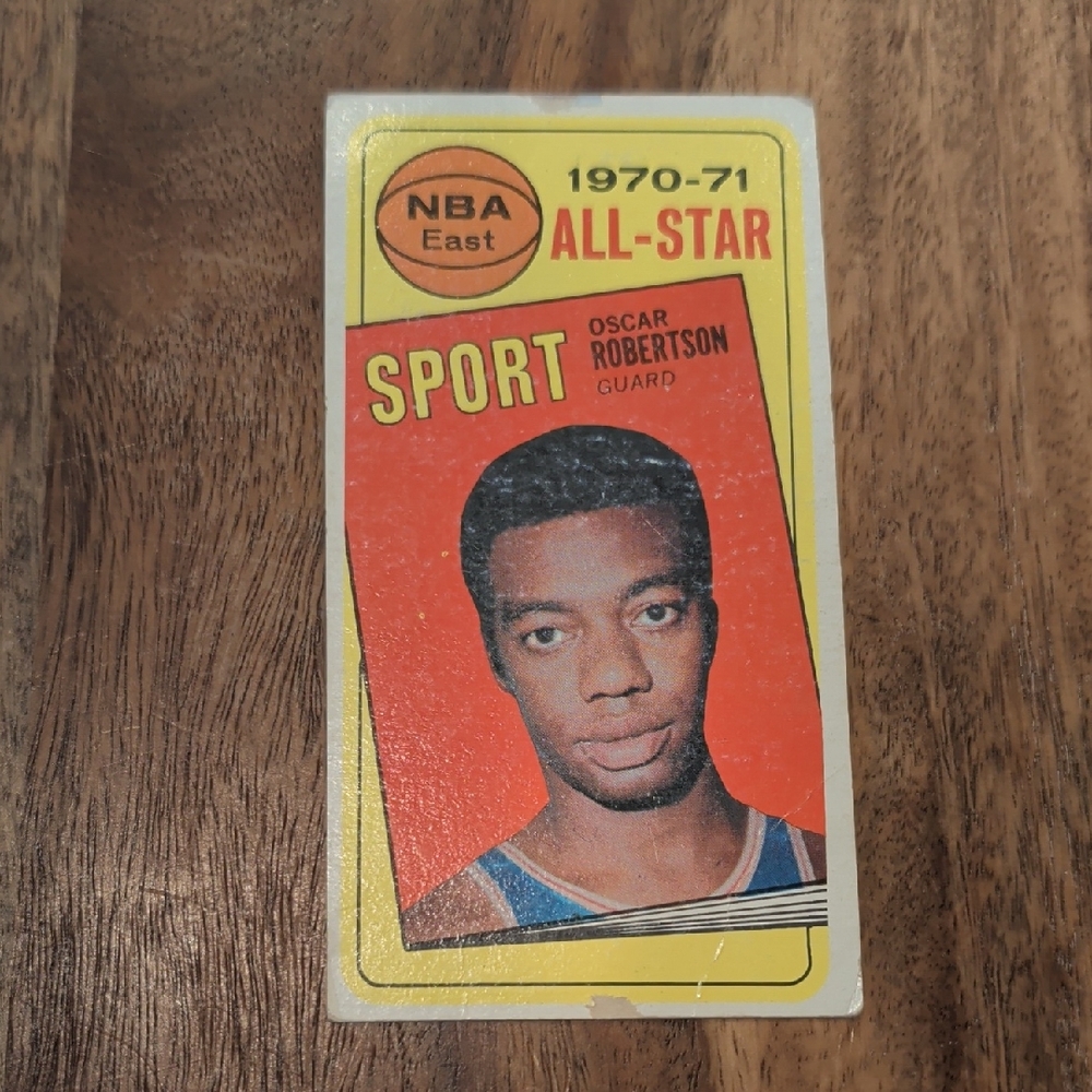 Topps NBA East All-Star Trading Card - Yellow and Red